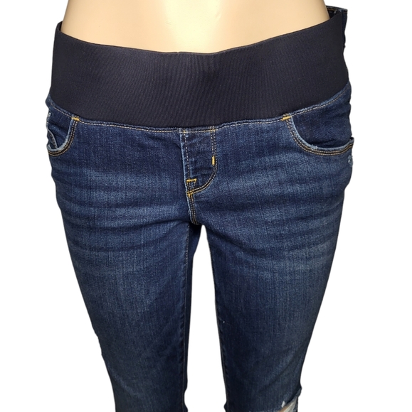❤️Host Pick❤️Rockstar Maternity Super Skinny Distressed Jeans - Picture 6 of 9